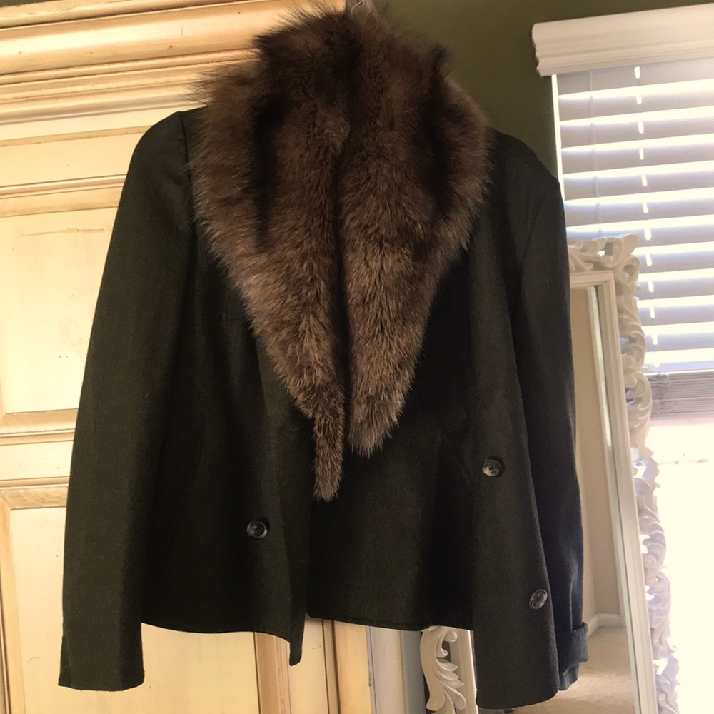 Michael Kors wool jacket with fur collar size 6